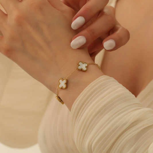 Van Cleef White Stone Detailed Gold Color Bracelet