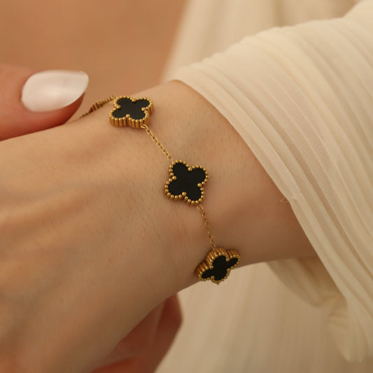 Van Cleef Black Stone Detailed Gold Color Bracelet